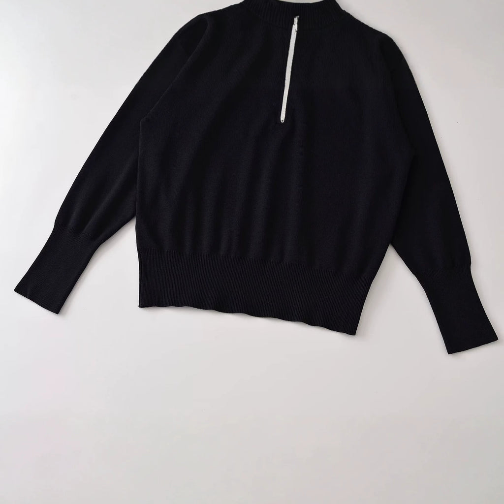Loose contrasting color trimmed stand up collar knitted sweater for women
