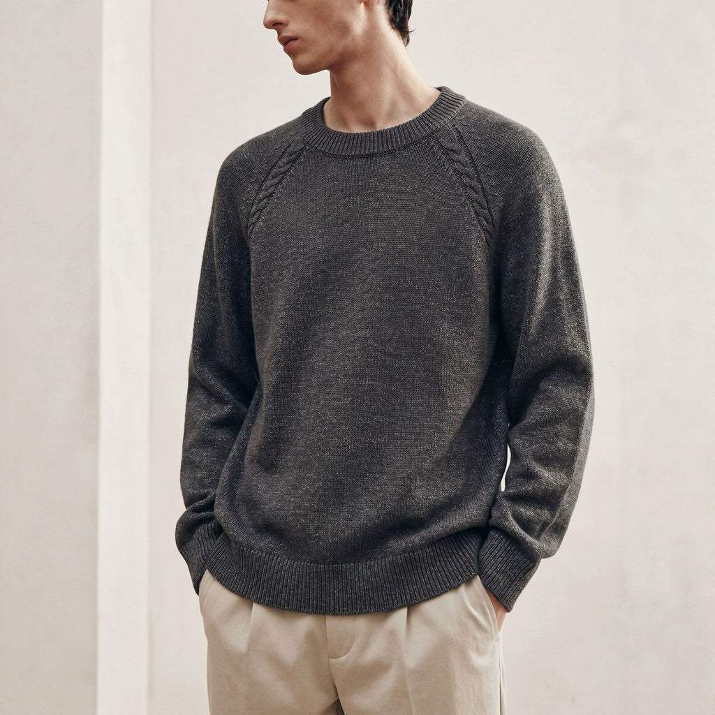 Round neck long sleeved pullover sweater