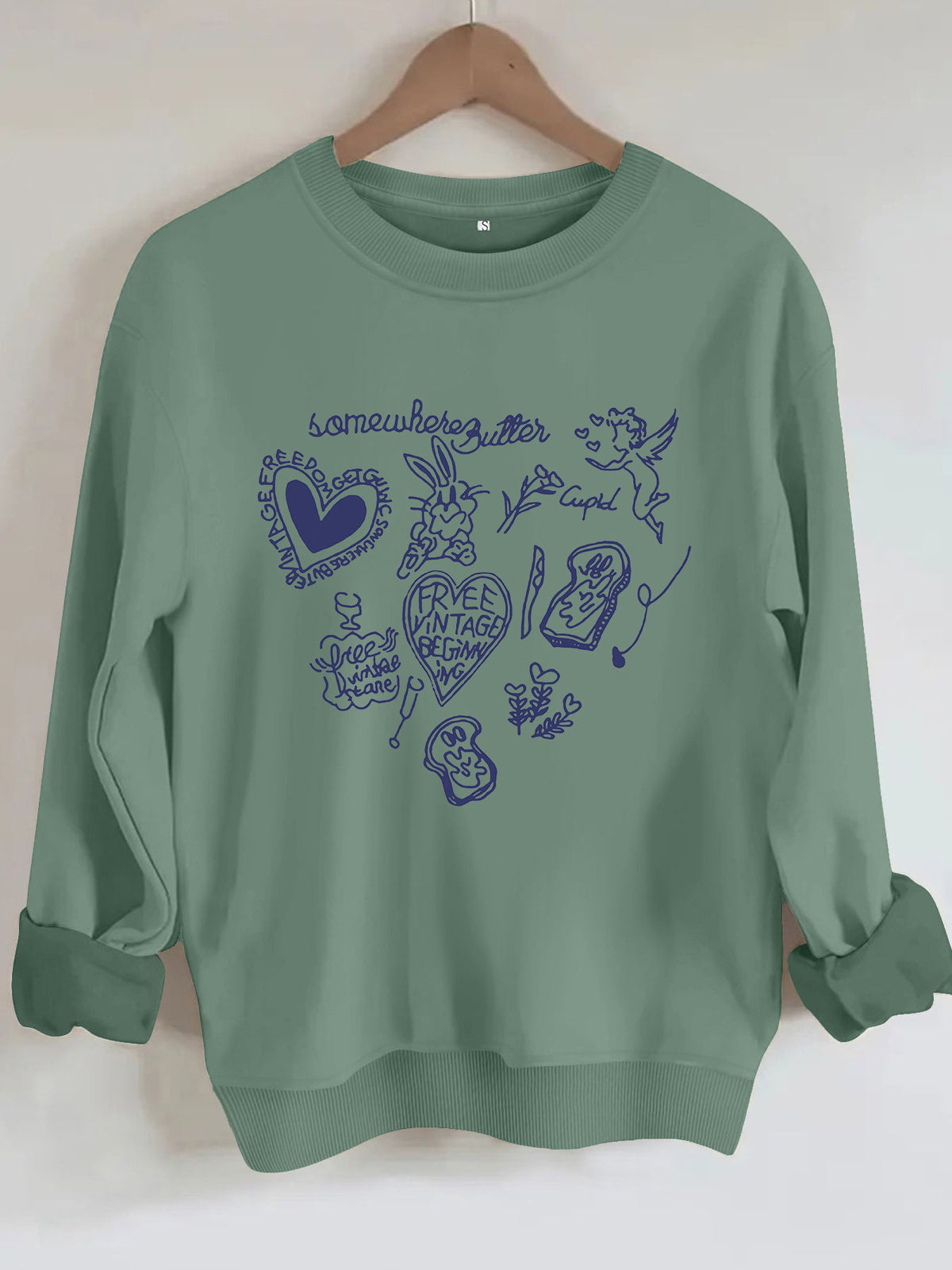 Round neck long sleeved sweatshirt