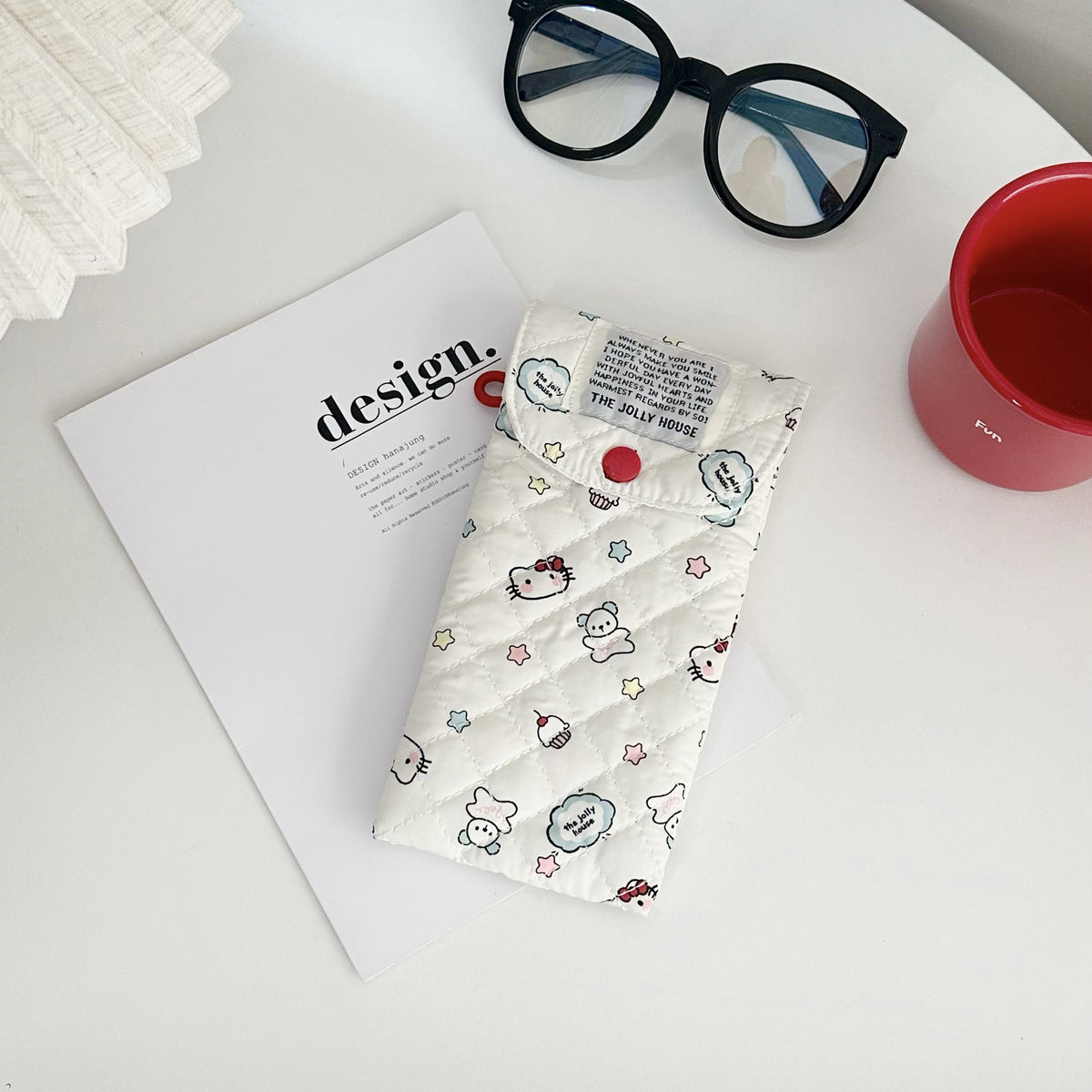 Cartoon Cat Padded Sunglasses Case Portable Crush-Resistant Eyeglass Bag