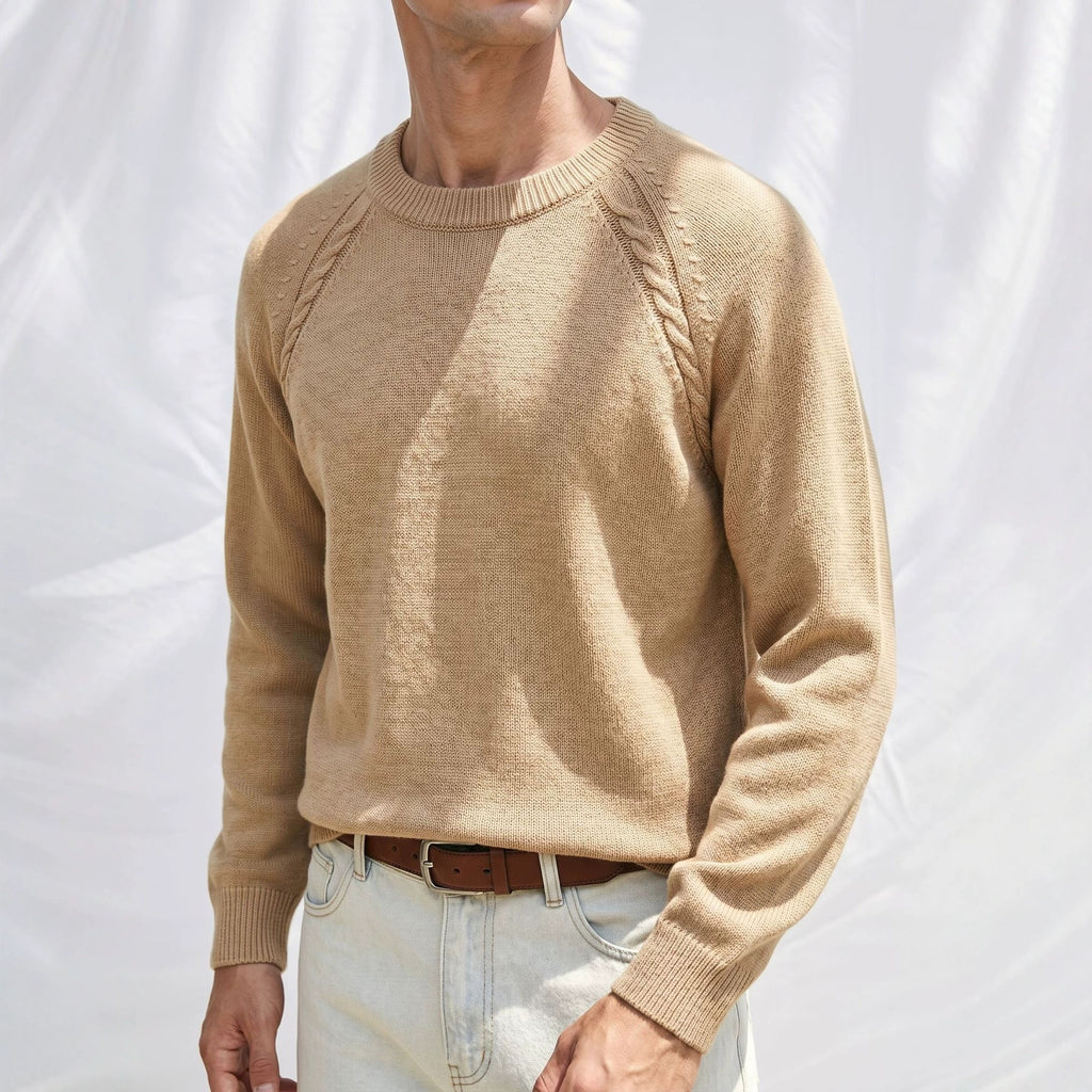 Round neck long sleeved pullover sweater