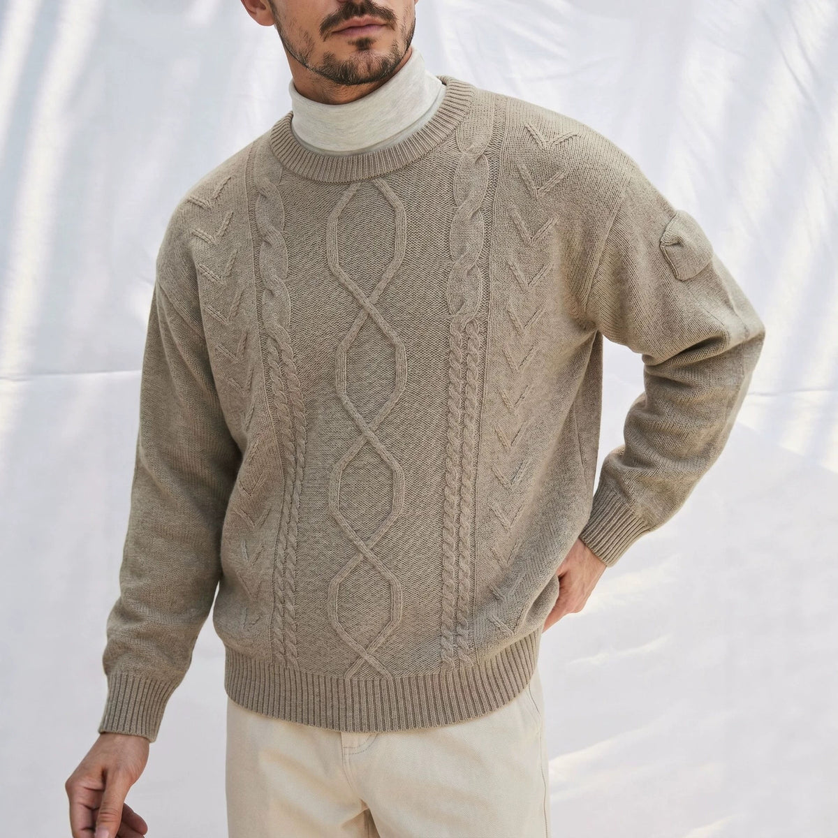 Round neck long sleeved loose sweater