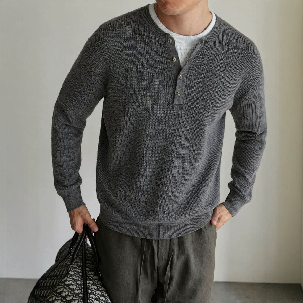 Round neck long sleeved pullover sweater