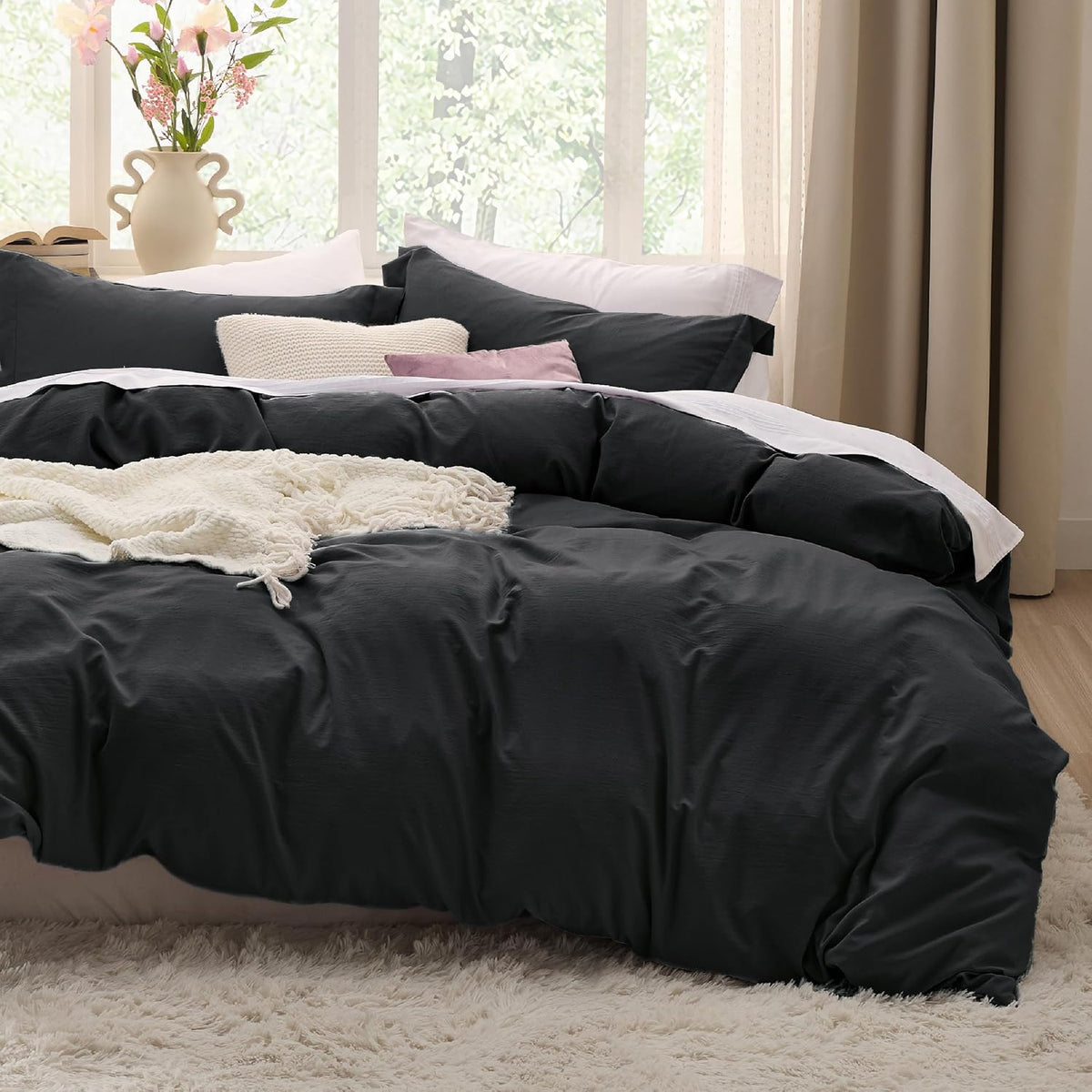 Bedsure Prewashed Duvet Cover Queen, Bedding Set with Zipper Closure, White