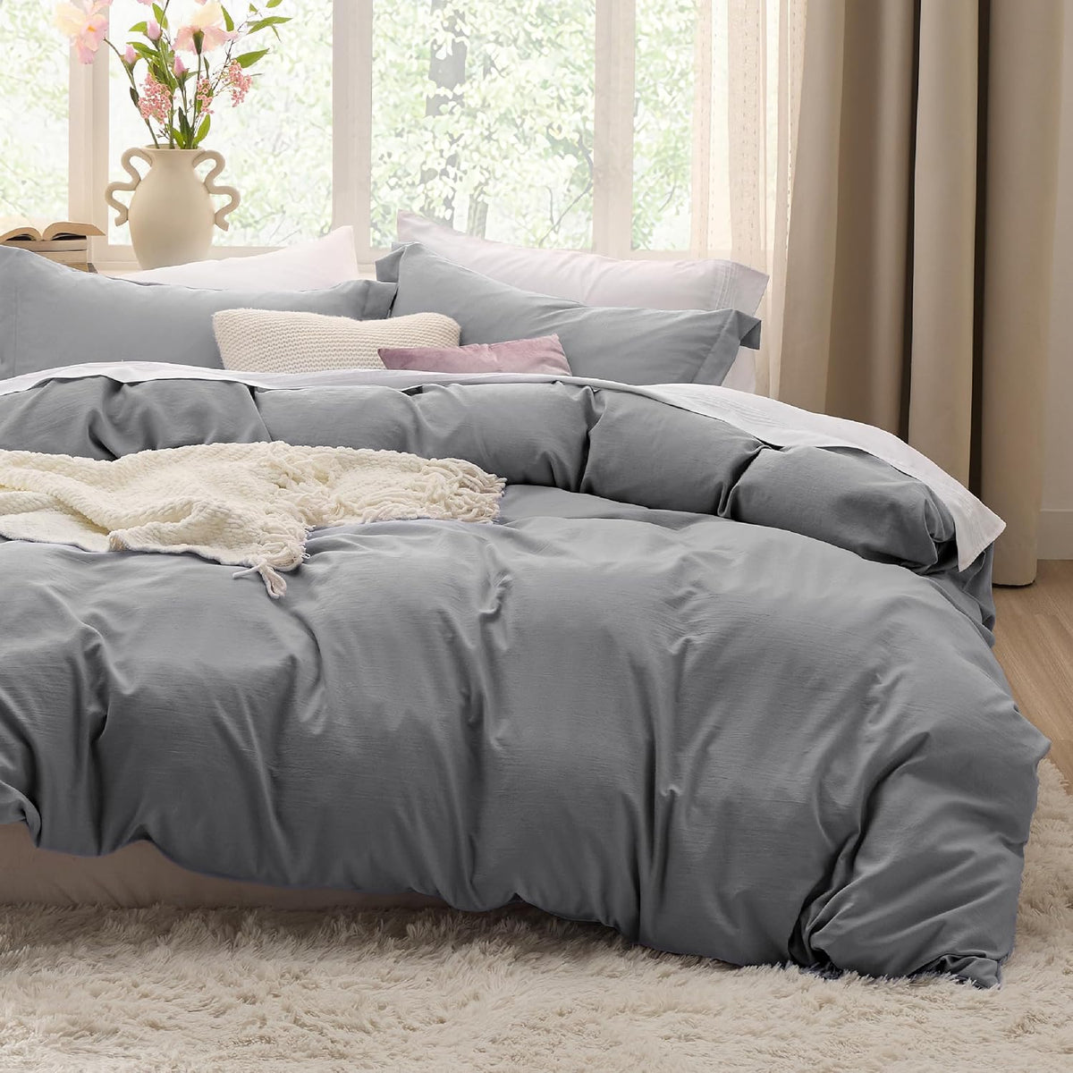 Bedsure Prewashed Duvet Cover Queen, Bedding Set with Zipper Closure, White