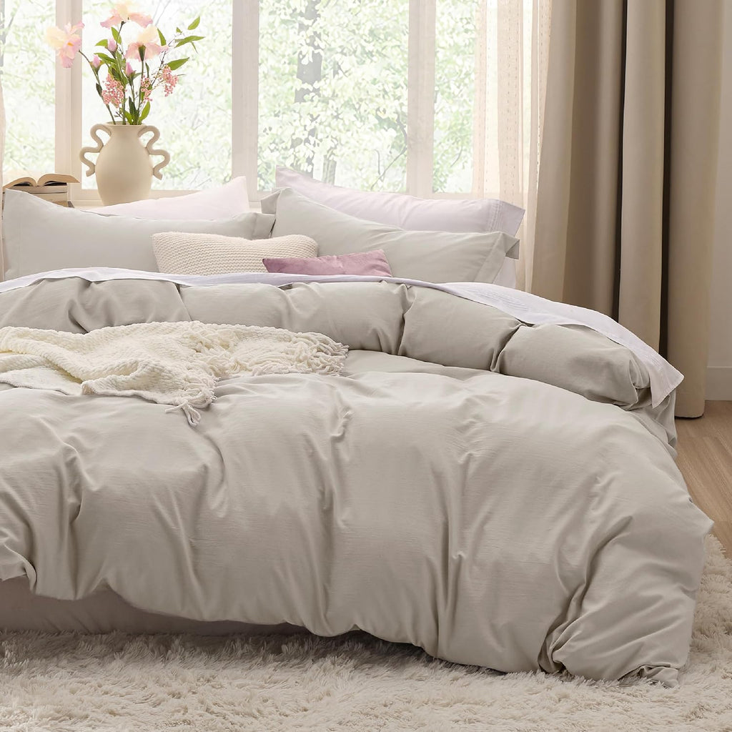 Bedsure Prewashed Duvet Cover Queen, Bedding Set with Zipper Closure, White