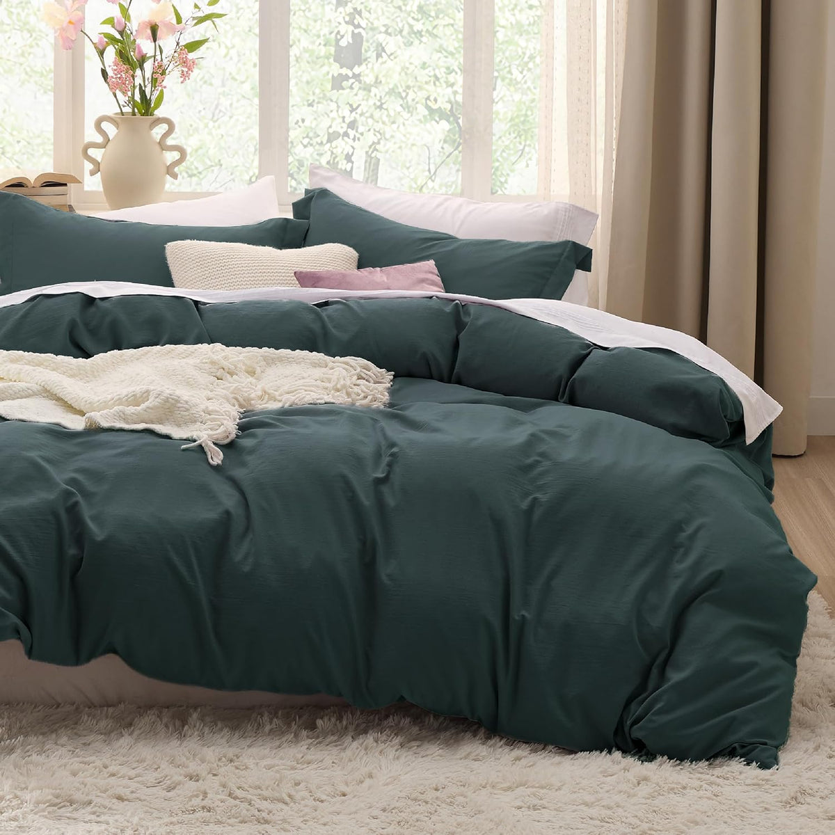 Bedsure Prewashed Duvet Cover Queen, Bedding Set with Zipper Closure, White