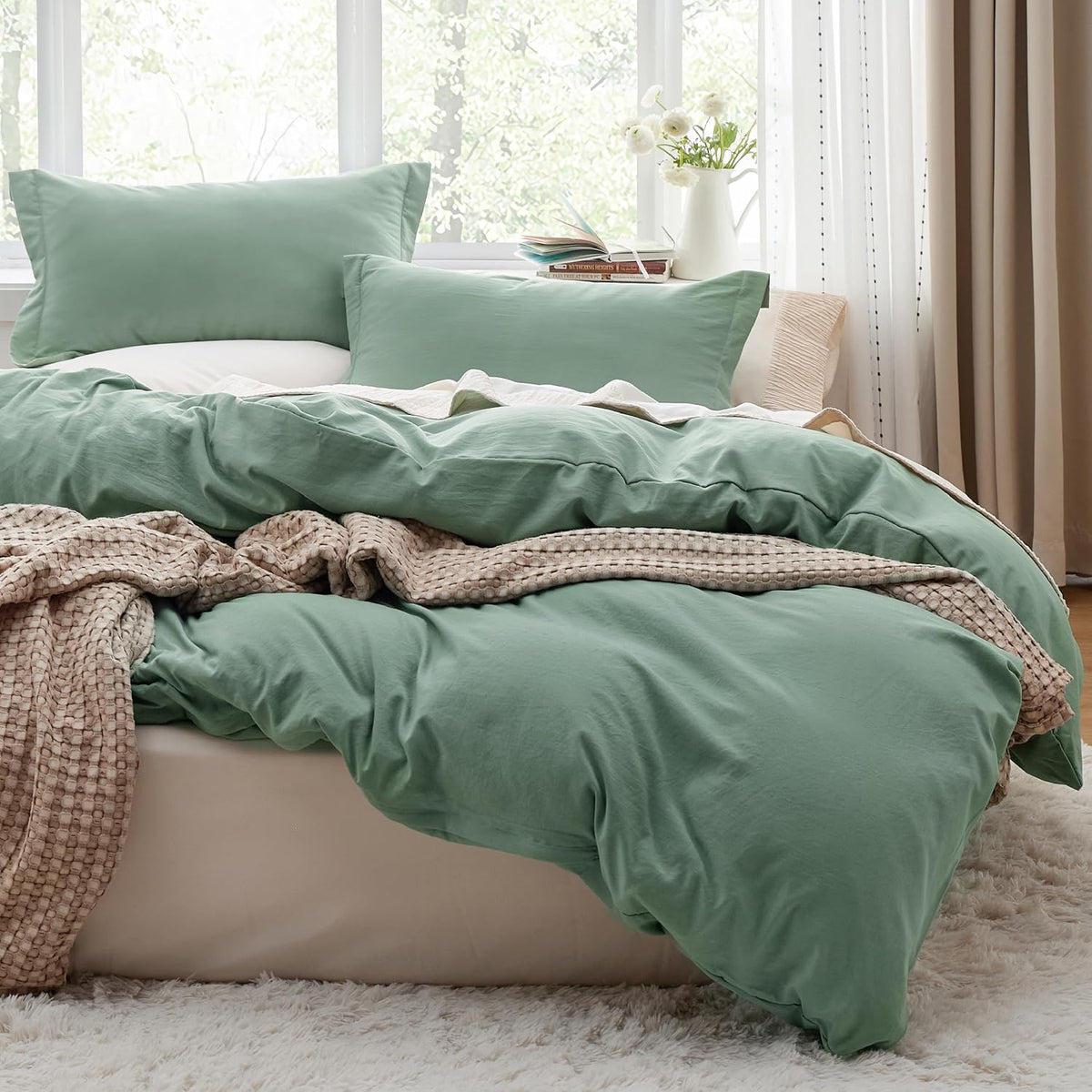 Bedsure Prewashed Duvet Cover Queen, Bedding Set with Zipper Closure, White