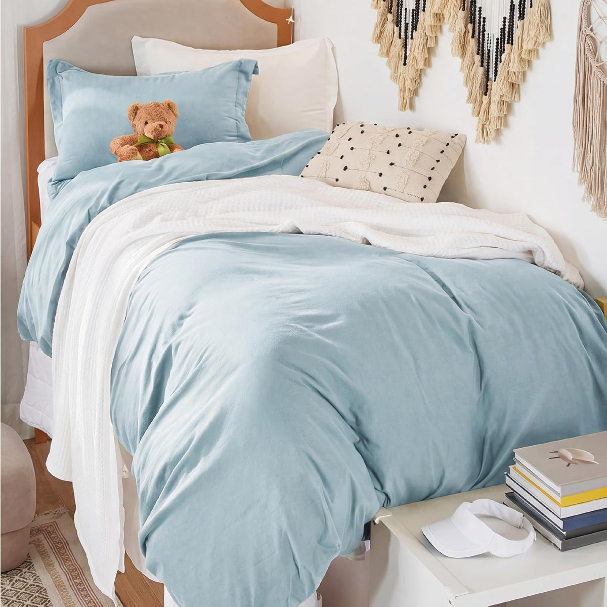 Bedsure Prewashed Duvet Cover Queen, Bedding Set with Zipper Closure, White