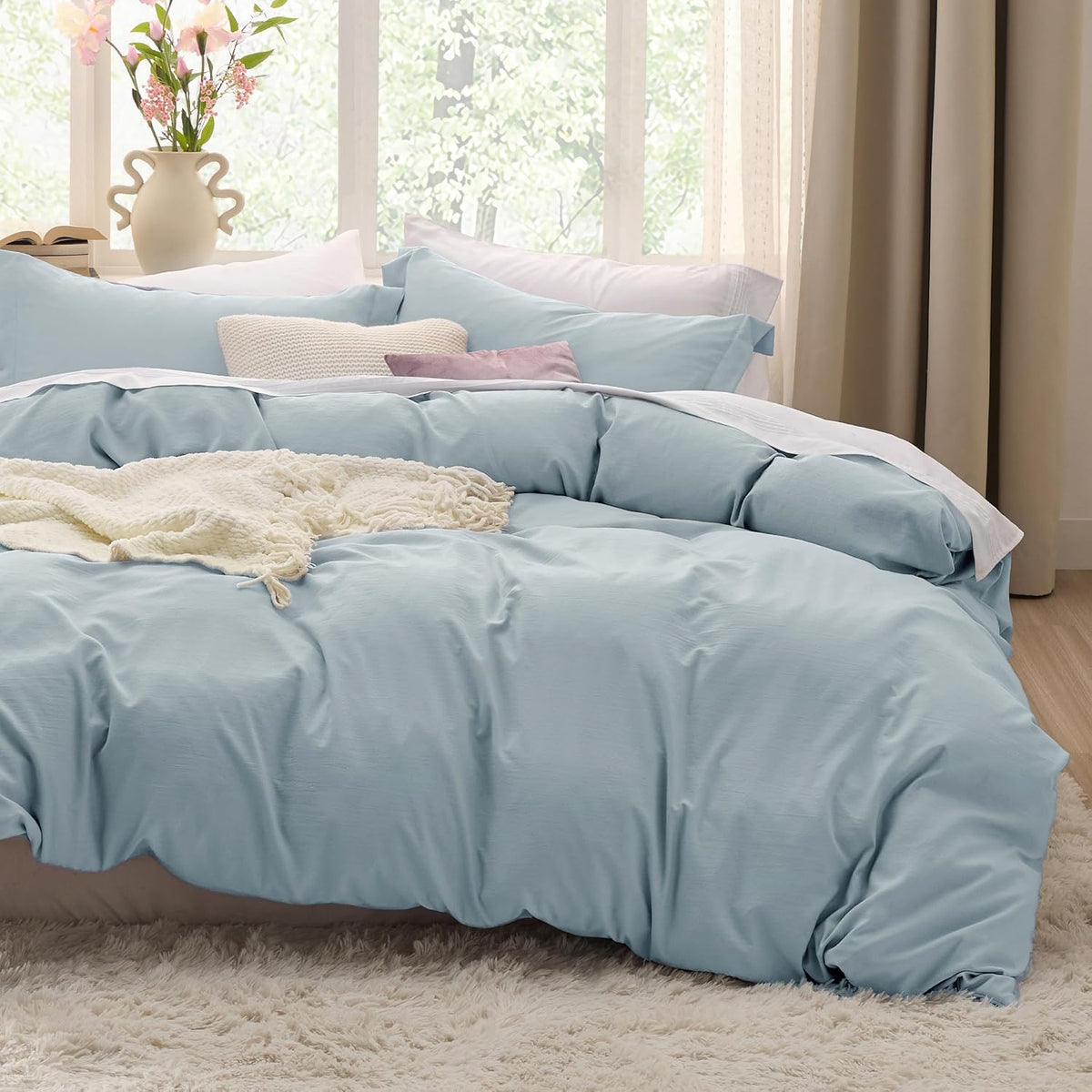 Bedsure Prewashed Duvet Cover Queen, Bedding Set with Zipper Closure, White