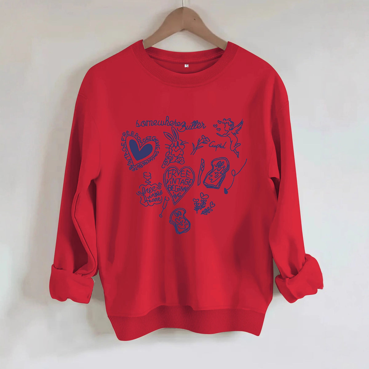 Round neck long sleeved sweatshirt