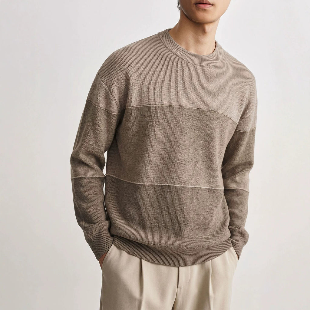 Men's contrasting round neck sweater