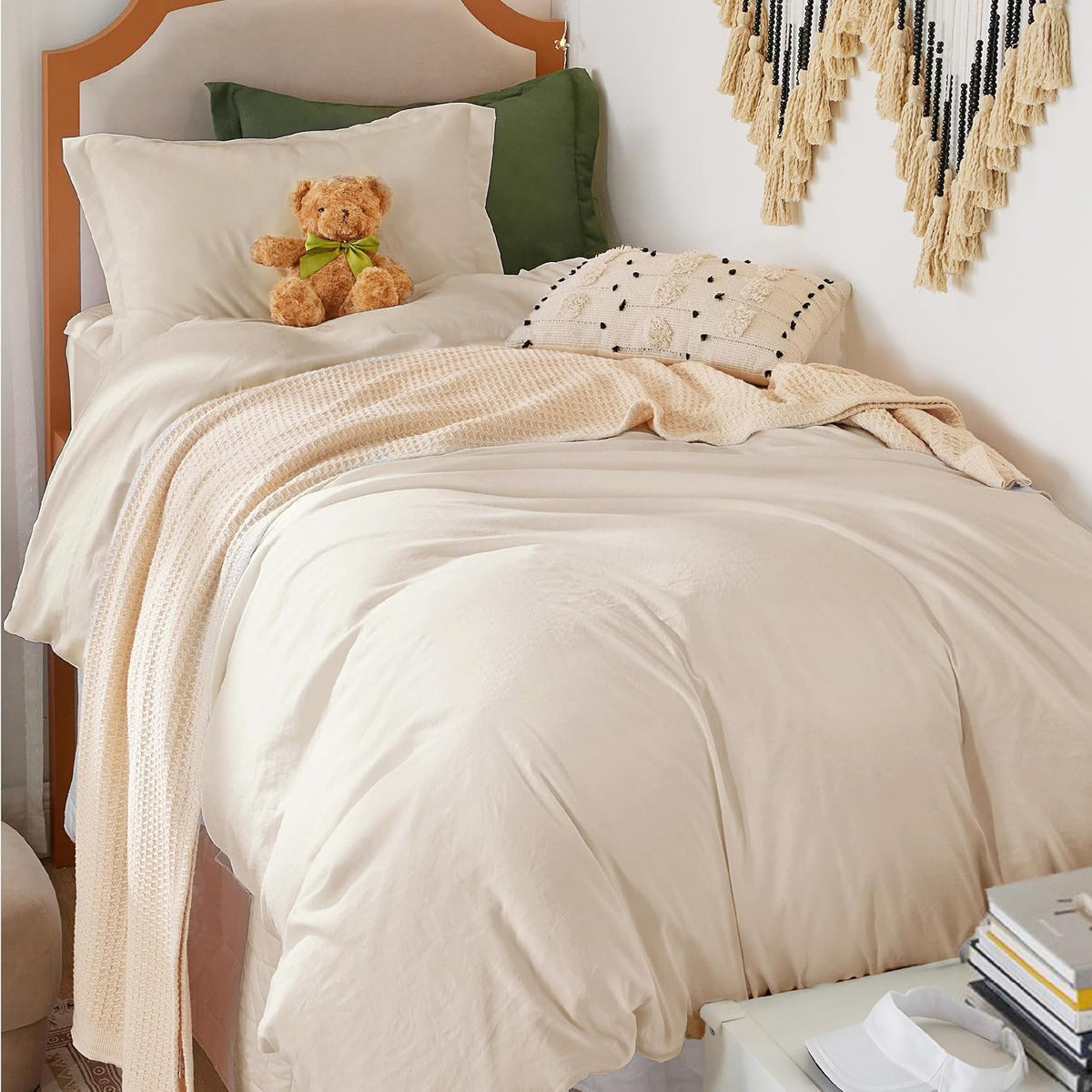 Bedsure Prewashed Duvet Cover Queen, Bedding Set with Zipper Closure, White