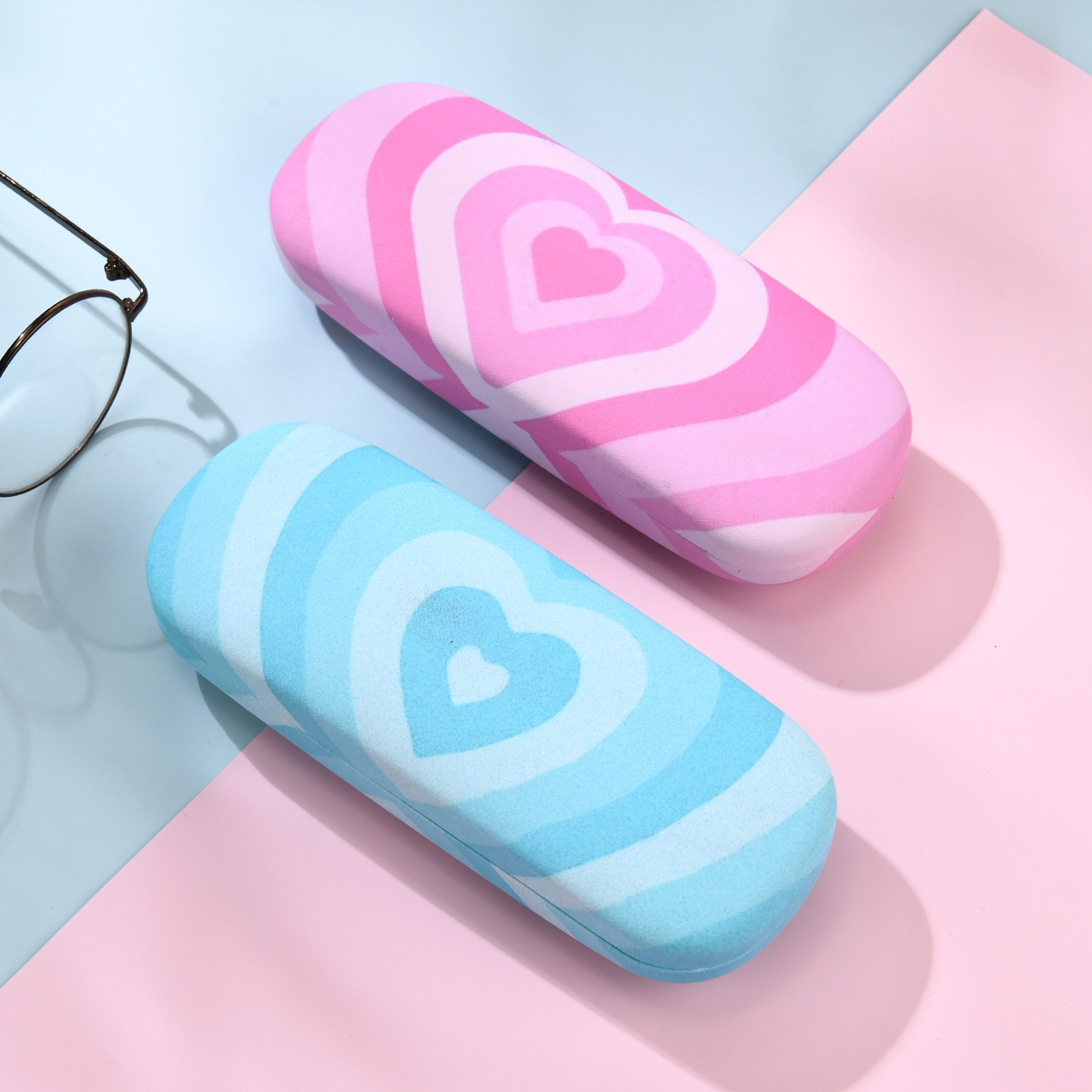 Minimalist Heart Eyeglass Case  Portable Dustproof Sunglasses Glasses Box, Premium Storage Organizer Order now and ship within 3 days