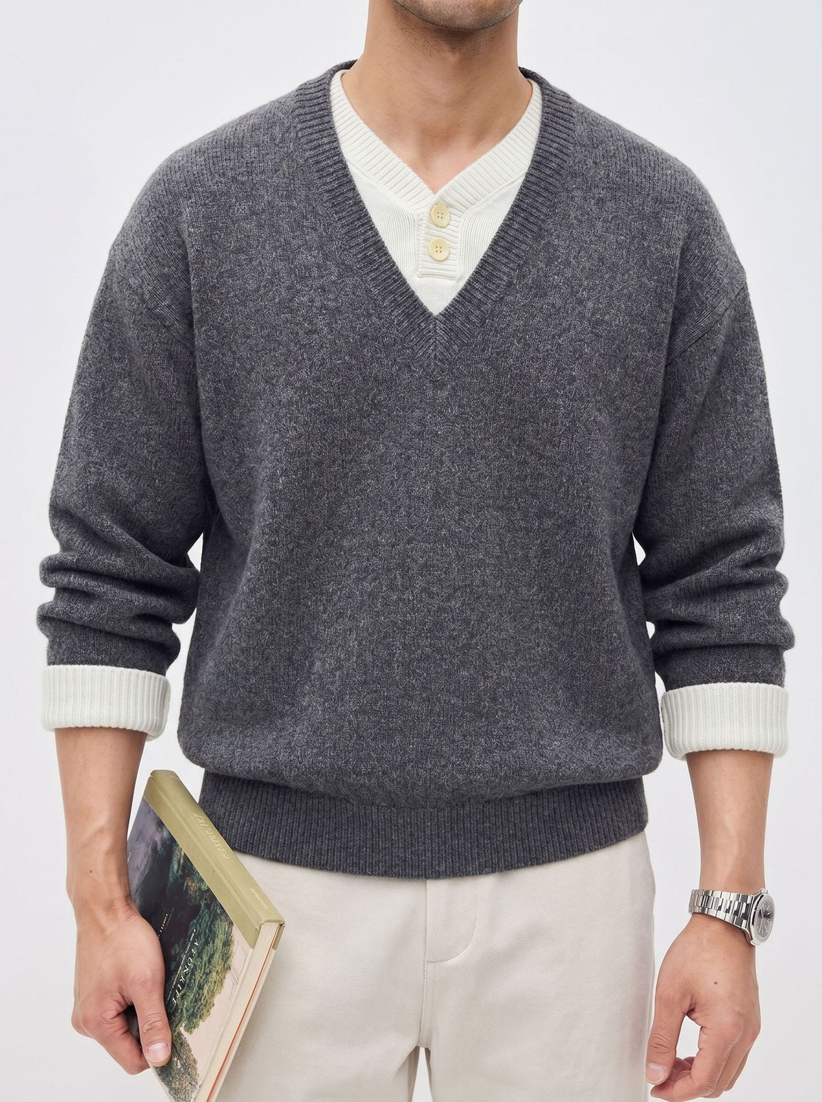 V-neck solid color pullover sweater
