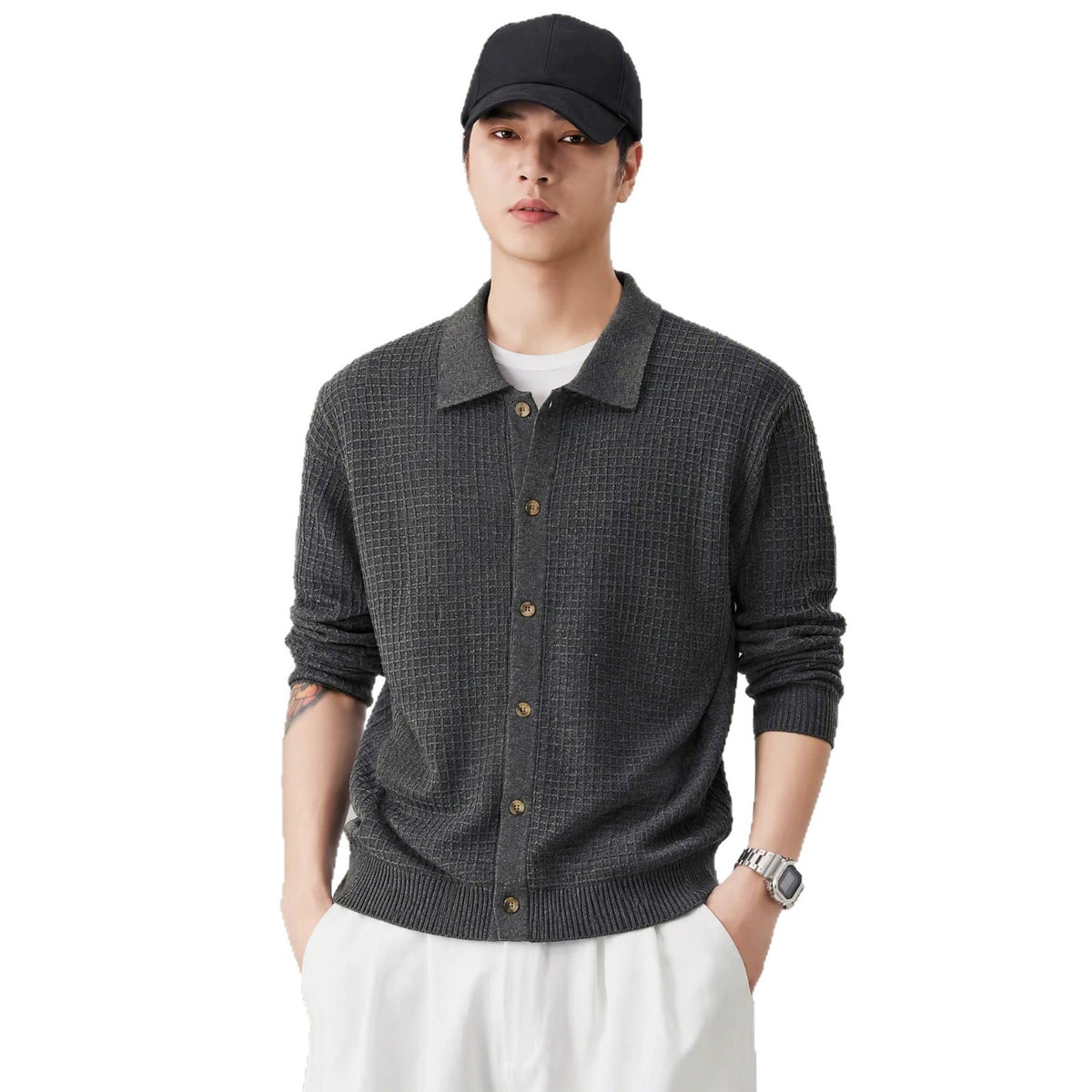 Solid color long sleeved loose sweater
