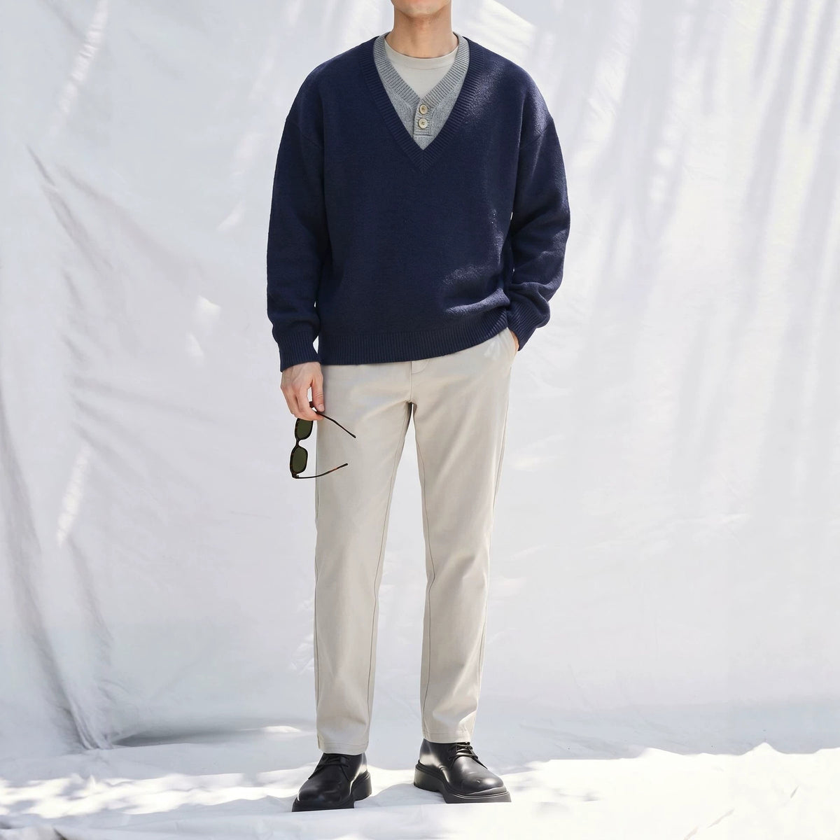 V-neck solid color pullover sweater