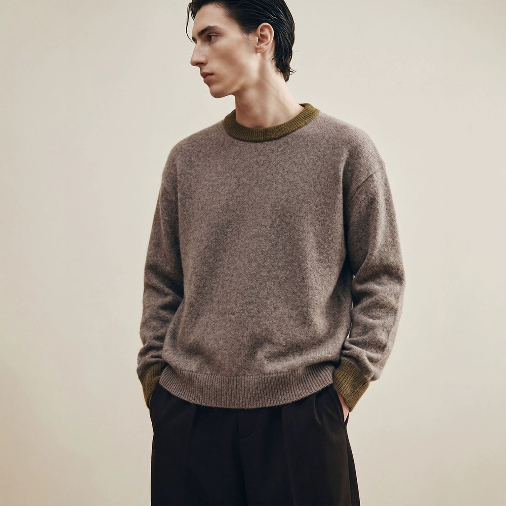Color blocking loose round neck long sleeved sweater