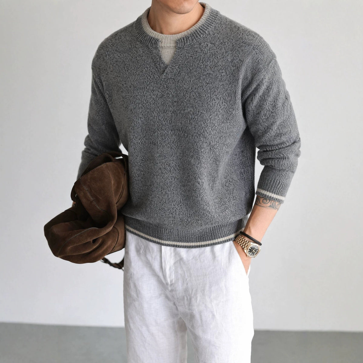 Color collision fake two sweaters for men