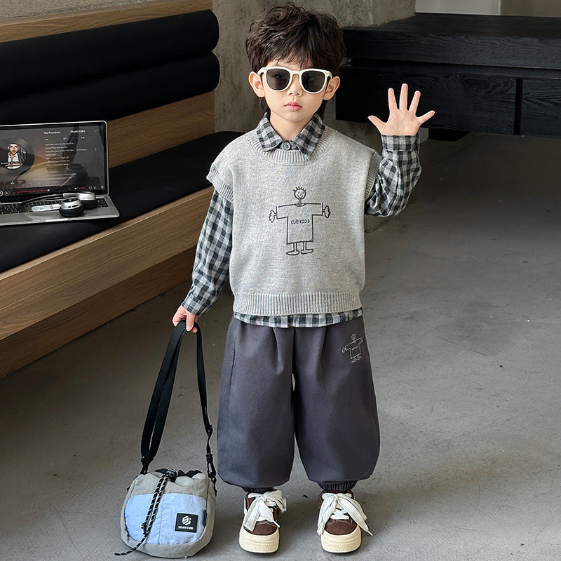 Boys Autumn Spring Sweater Vest and Shirt Three-Piece Set